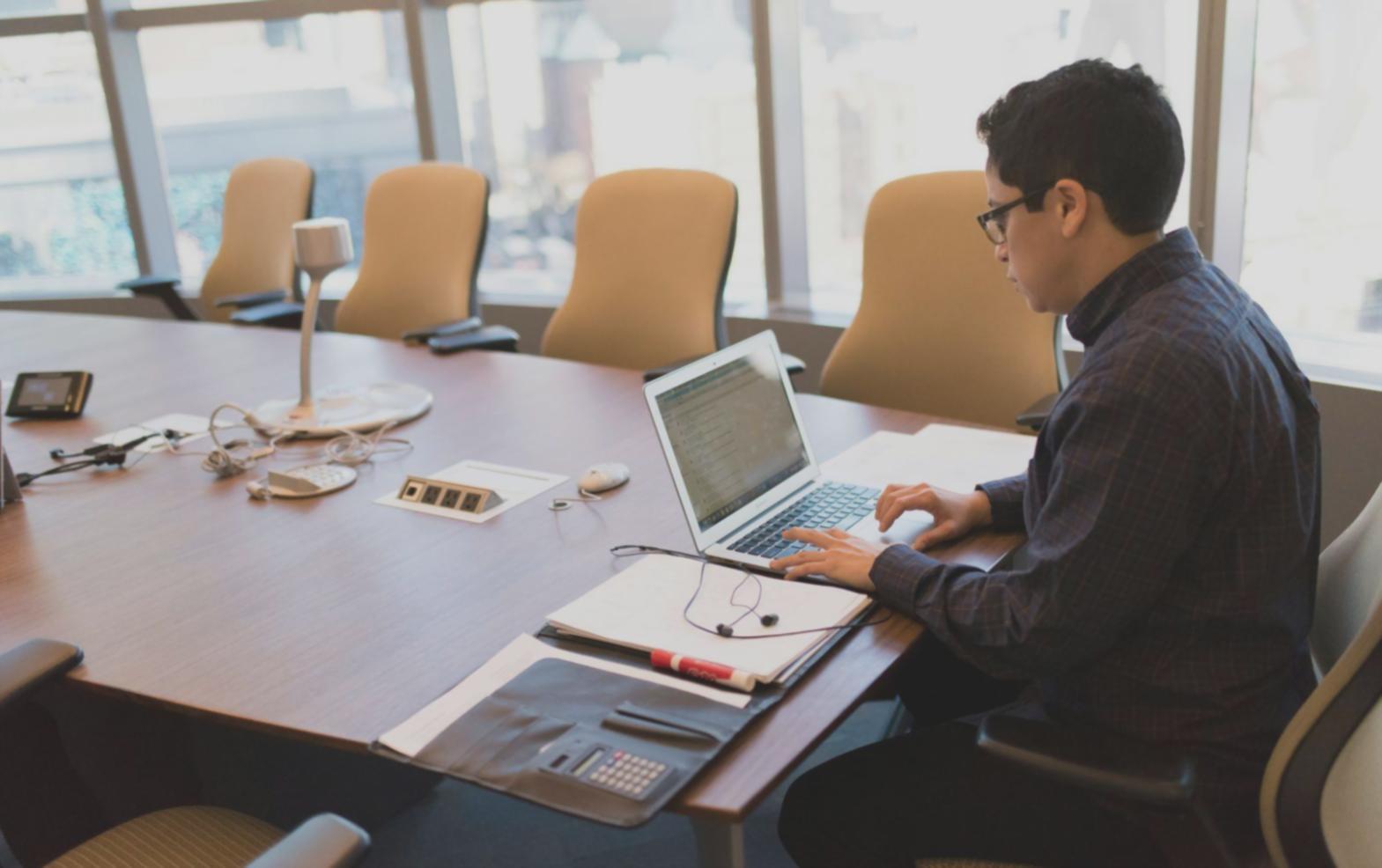 Desarrollo profesional y crecimiento de negocio